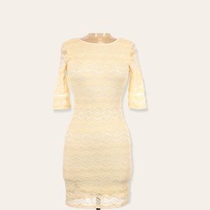 Gianni Bini | Lace Ivory Dress